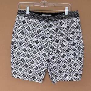 BODEN White & Black Chino Style Women Shorts size 8